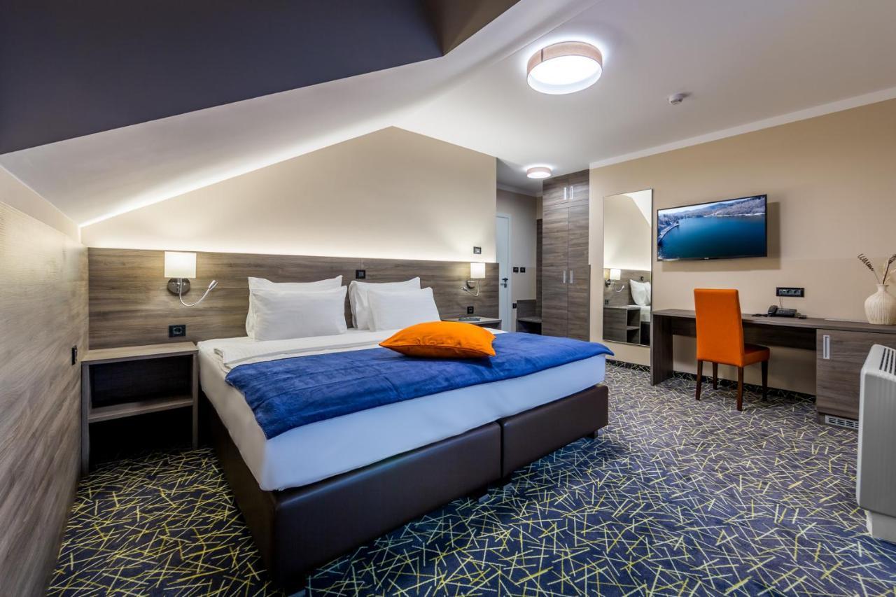 Hotel Bitoraj Fužine Eksteriør billede
